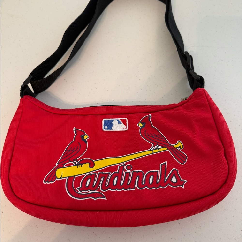Pro*Fan*Ity St. Louis Cardinals Red Shoulder Bag *GREAT USED CONDITION*